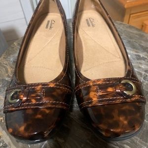 Clarks Collection Propose Spire Womens Tortoiseshell Patent Leather Flats